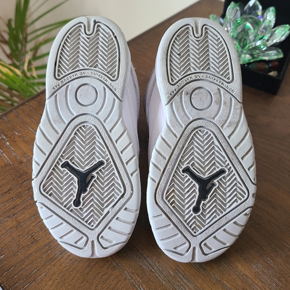 NIKE Jordan TD B'Loyal Kids Shoes - Picture 7 of 9